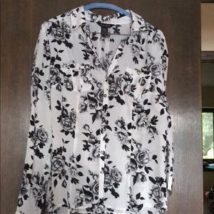 Silk black & white blouse. Beautiful like new.